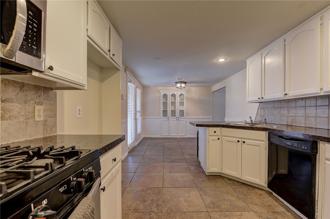 2139 Parkview Drive