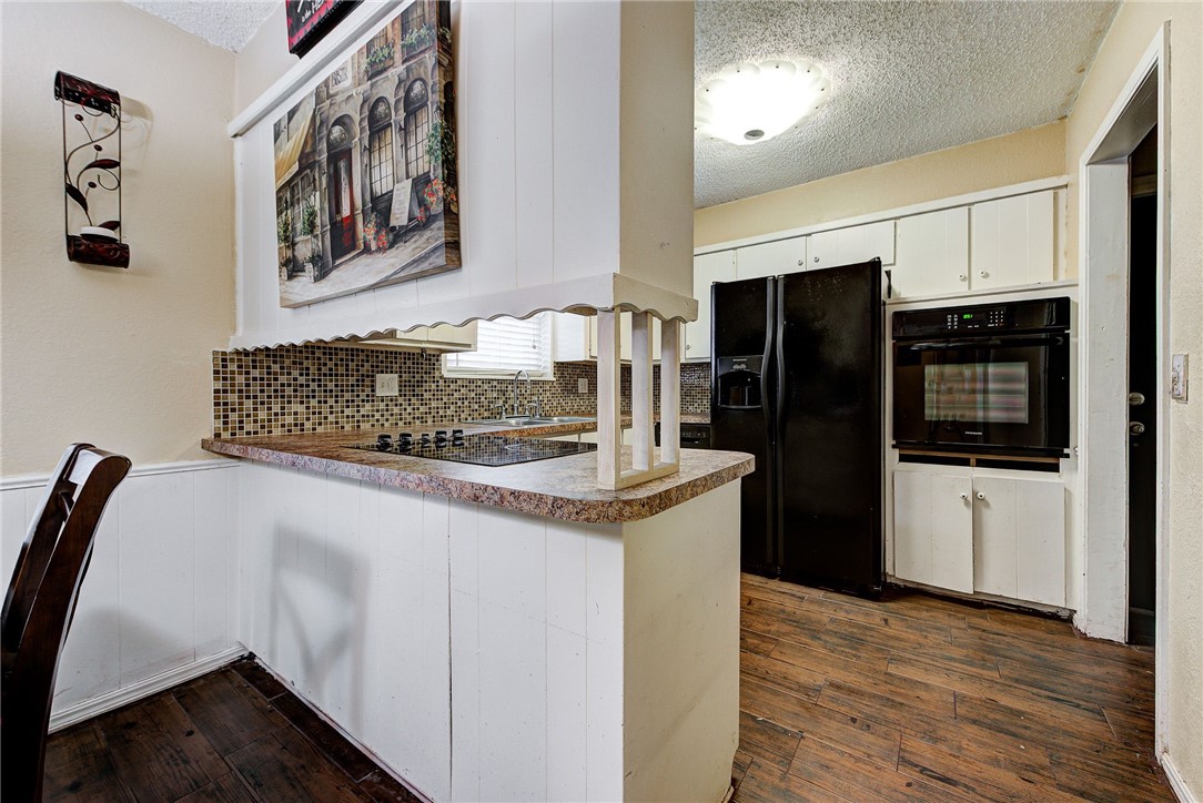 3808 Vickie Drive