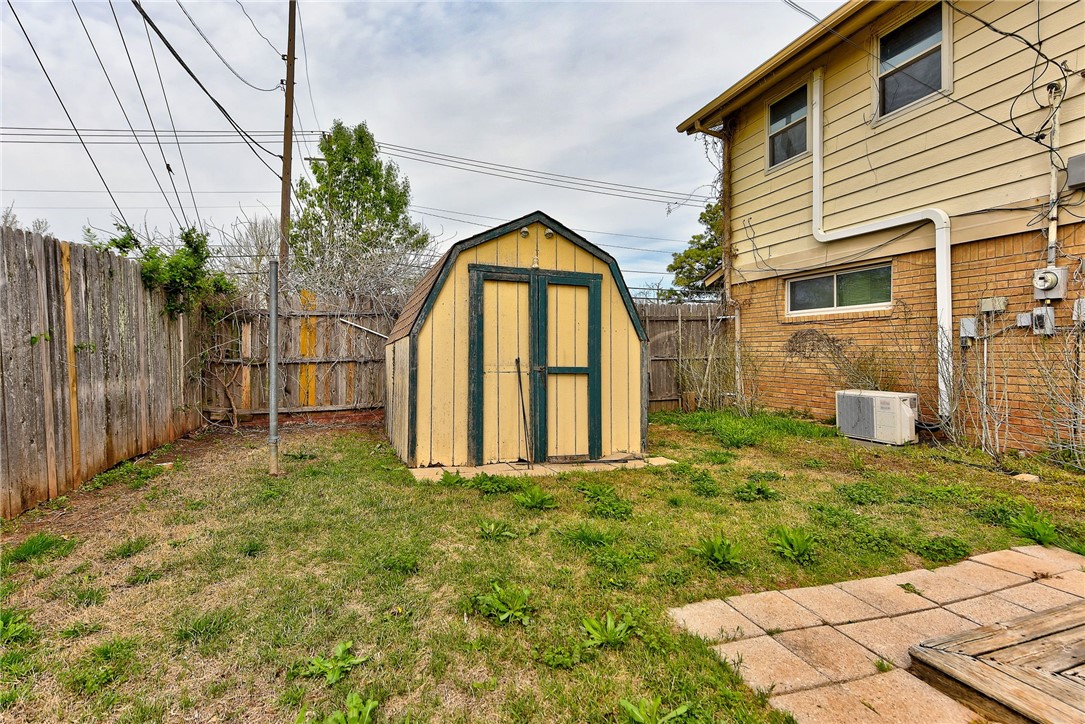 3808 Vickie Drive