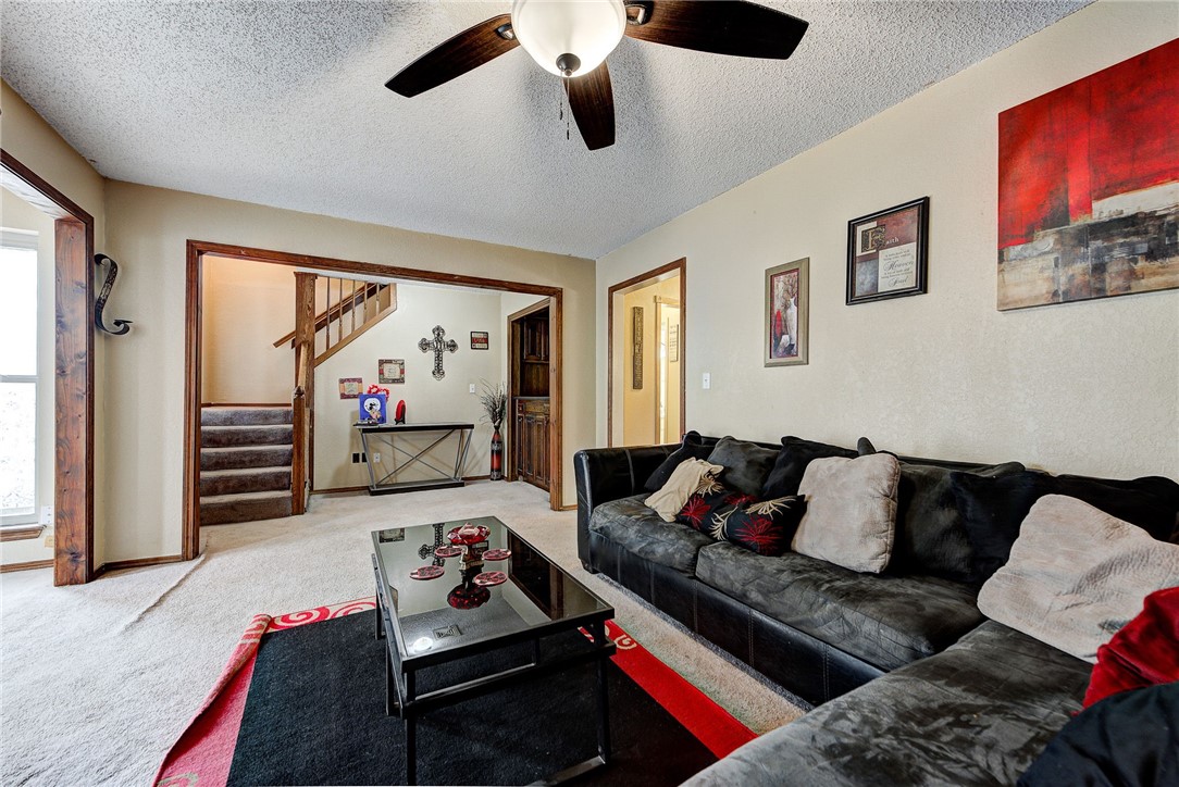 3808 Vickie Drive