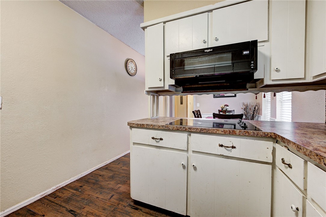 3808 Vickie Drive
