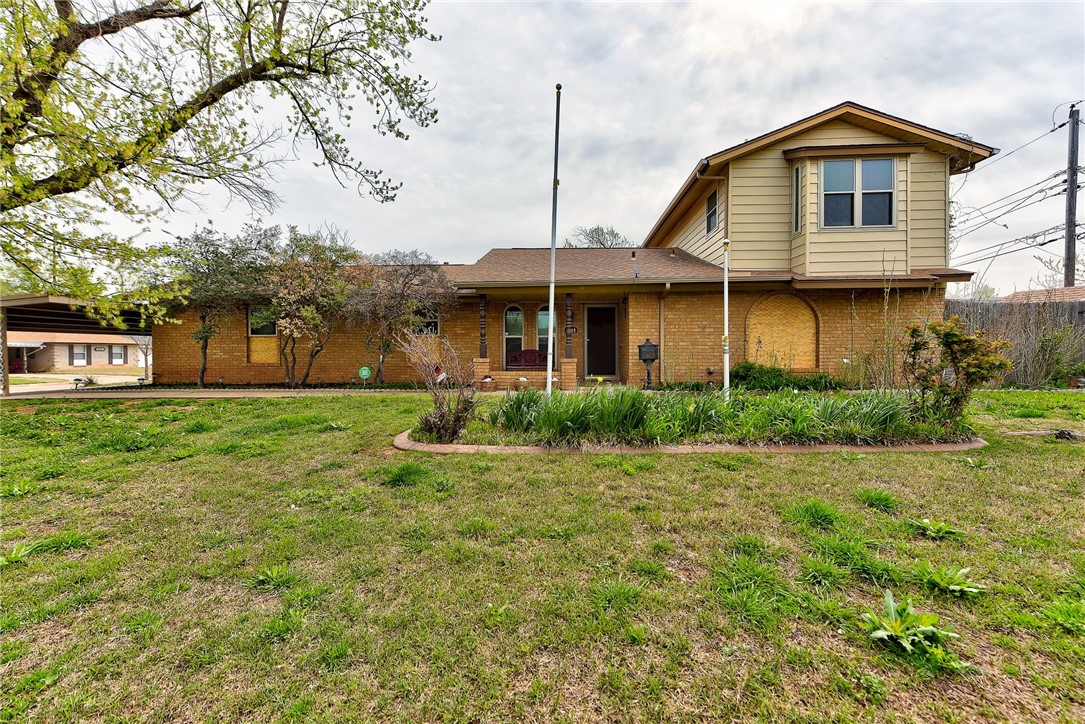 3808 Vickie Drive