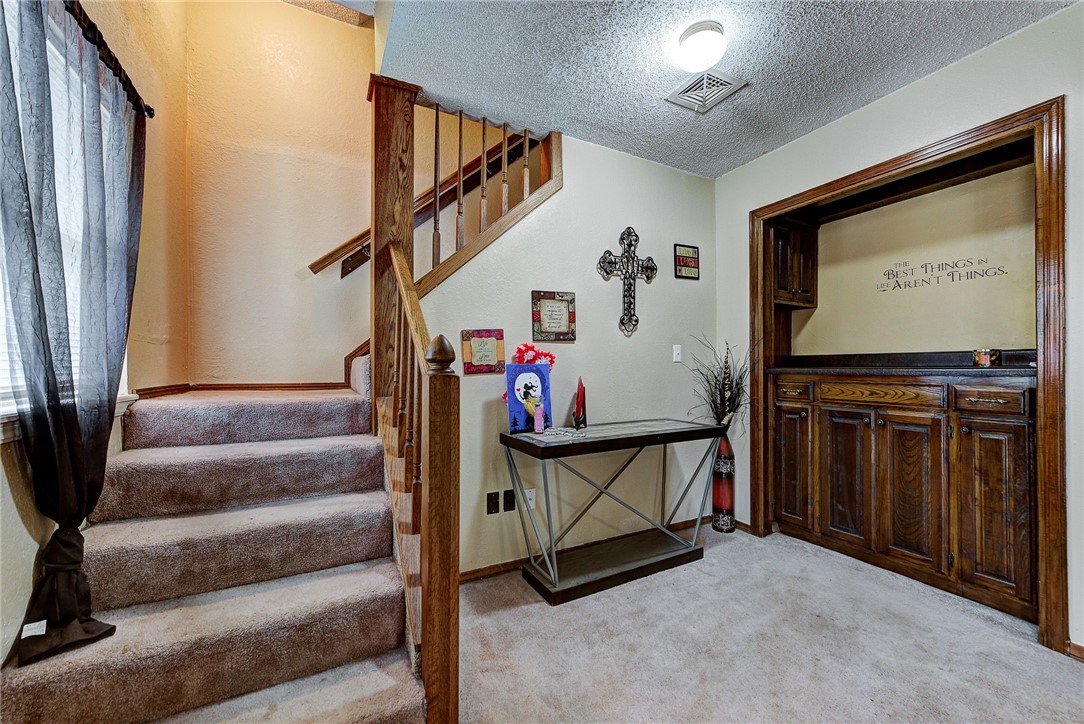 3808 Vickie Drive