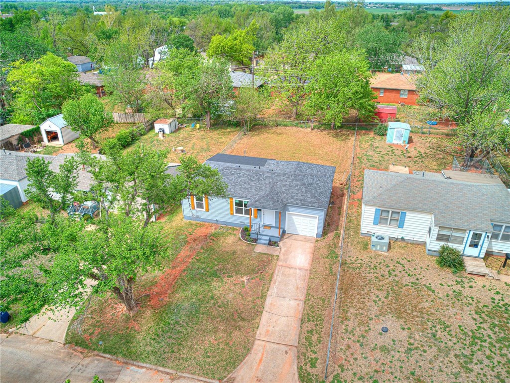 1329 N Elm Street