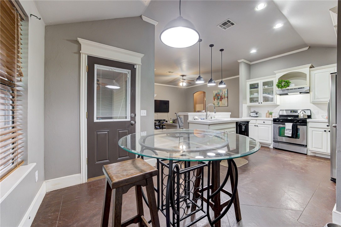 16401 Village Green Drive