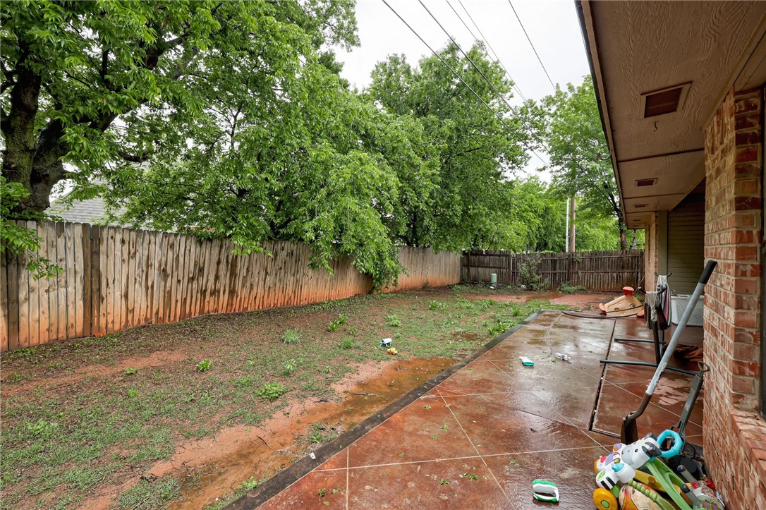 16401 Village Green Drive