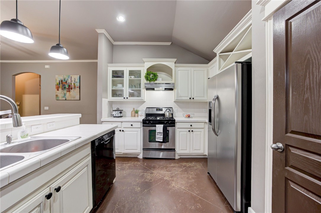16401 Village Green Drive