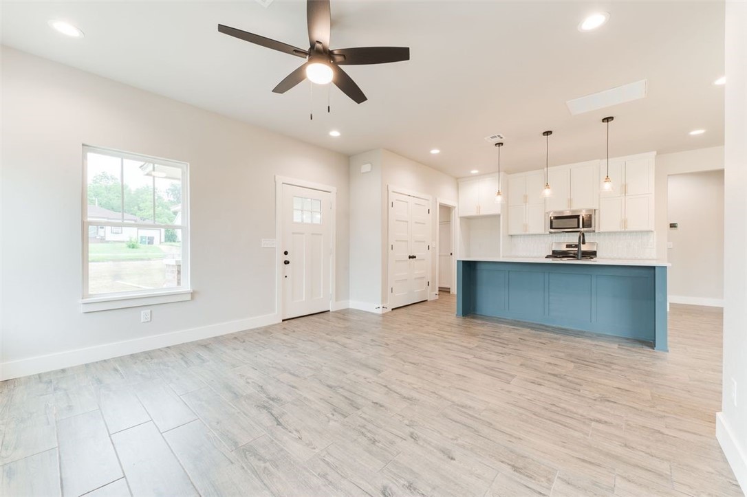 827 NE 31st Street