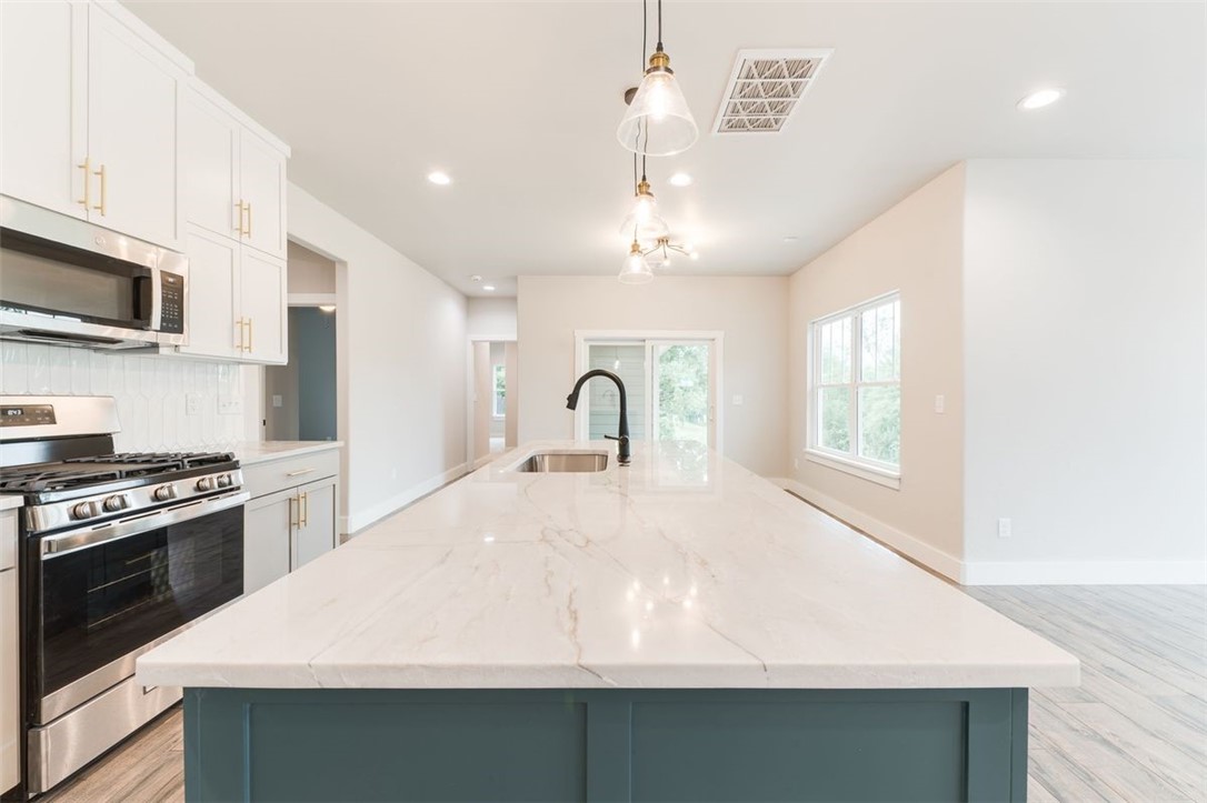 827 NE 31st Street