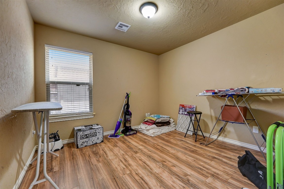 716 Heatherwood Court
