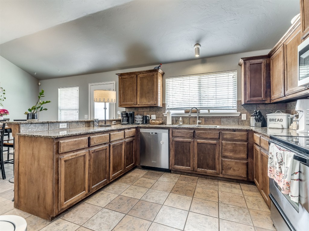 3412 Dollina Court