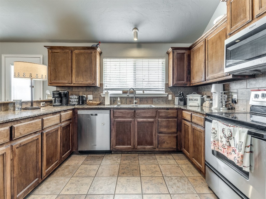 3412 Dollina Court
