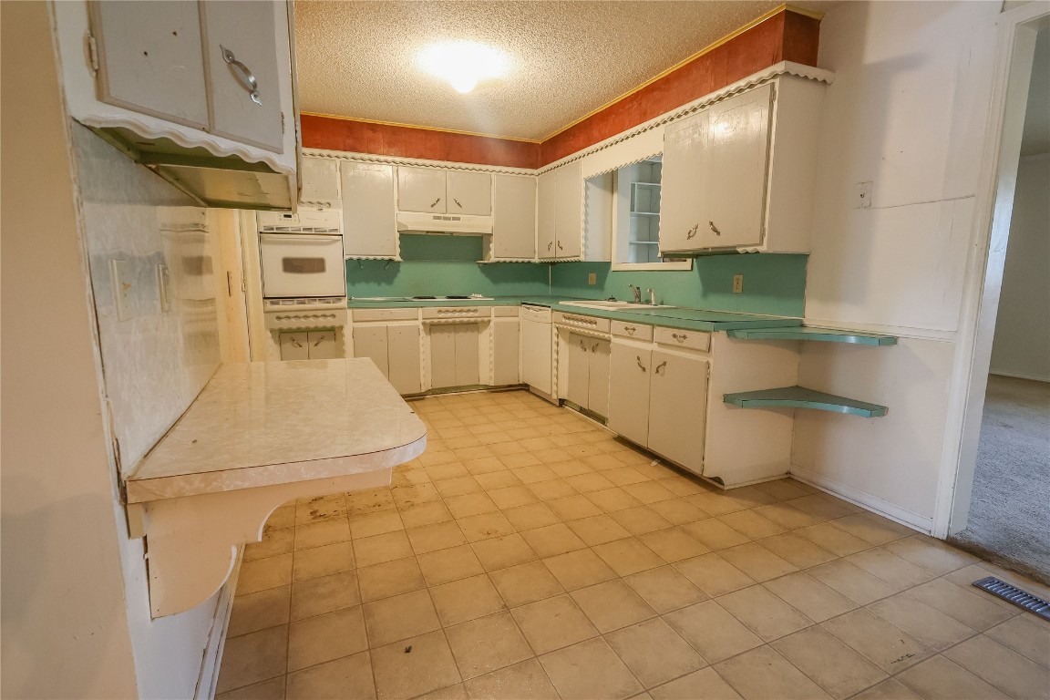 9513 NE 46th Street