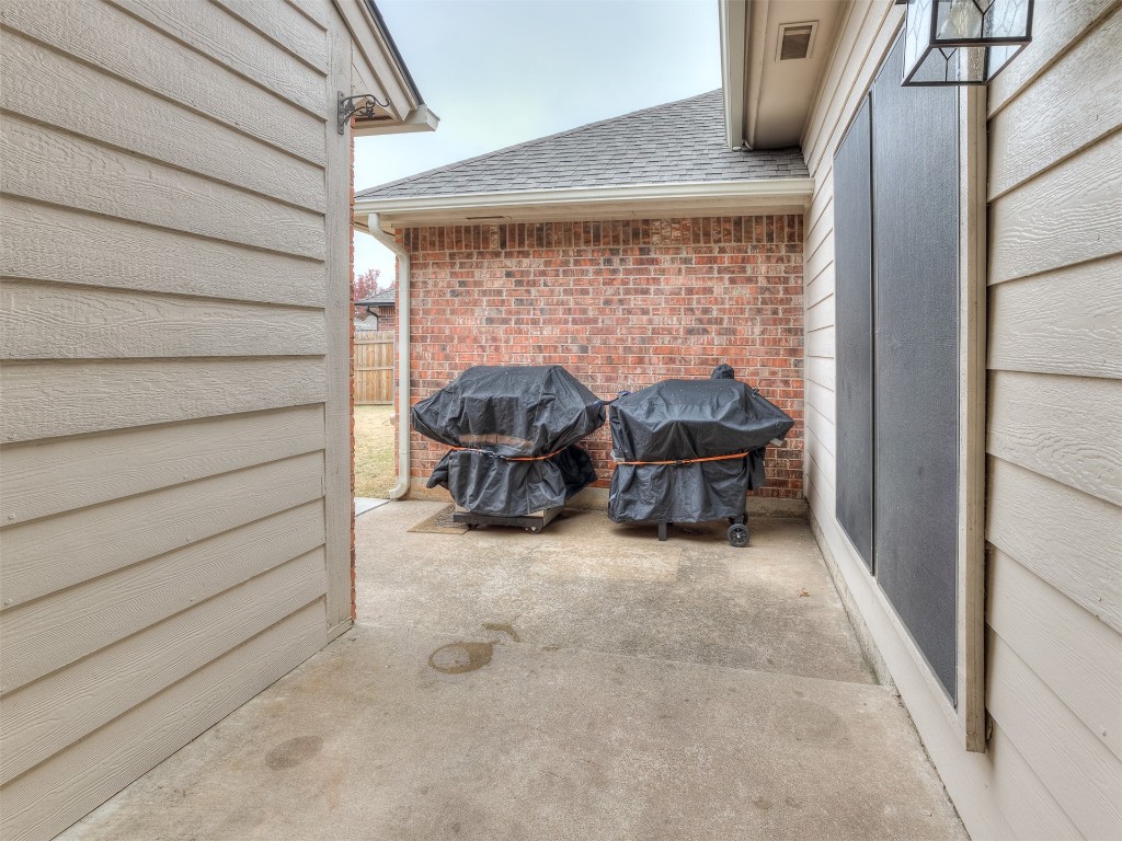 2812 Brompton Drive
