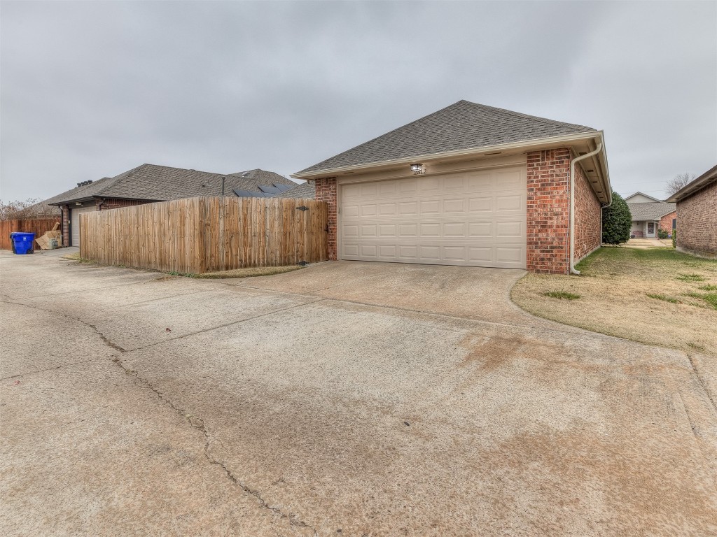 2812 Brompton Drive