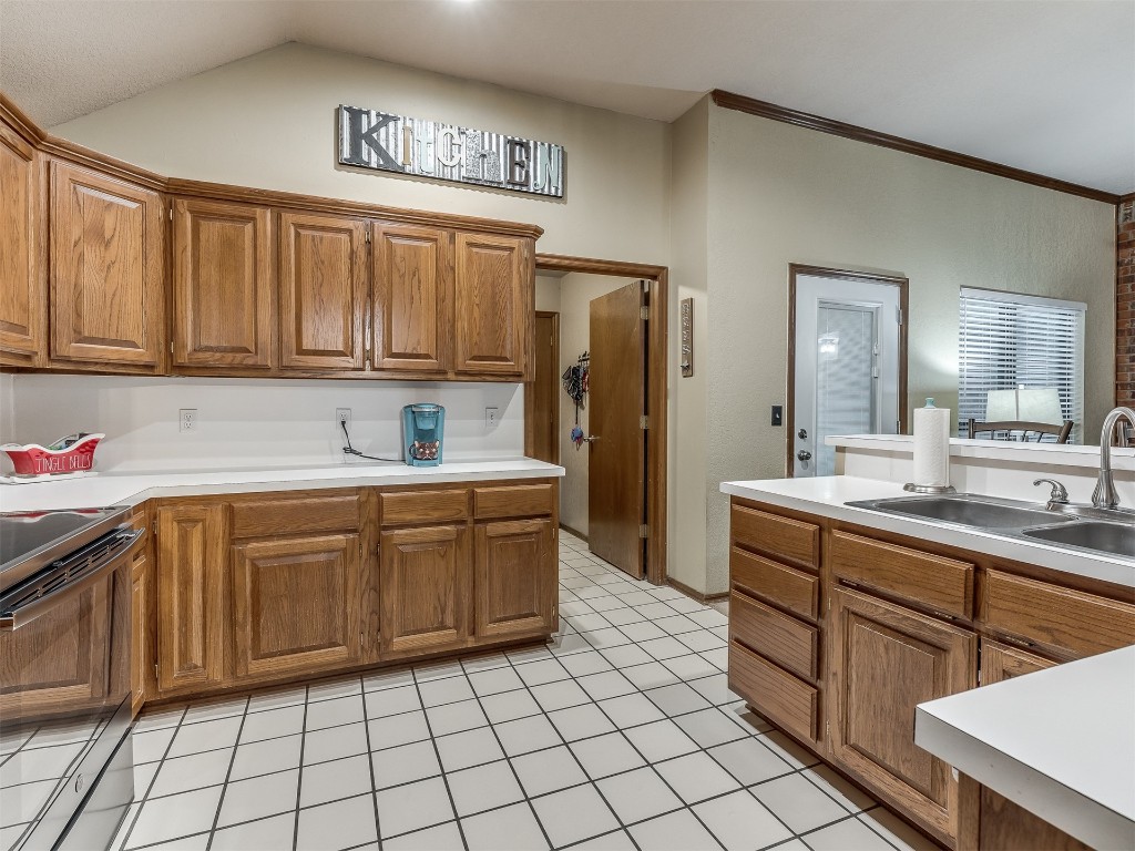 2812 Brompton Drive