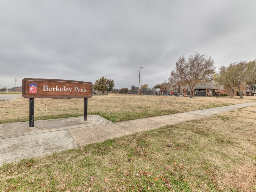 2812 Brompton Drive