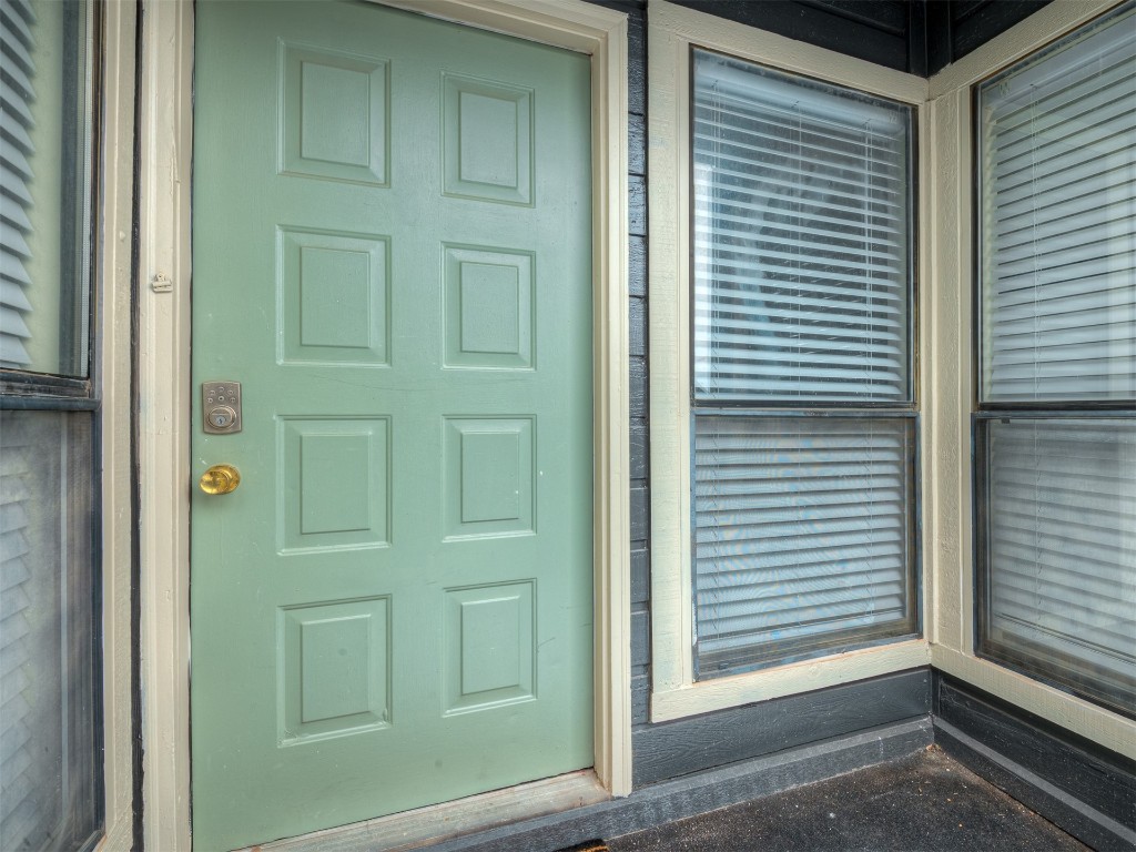 11550 N May Avenue Unit: F304