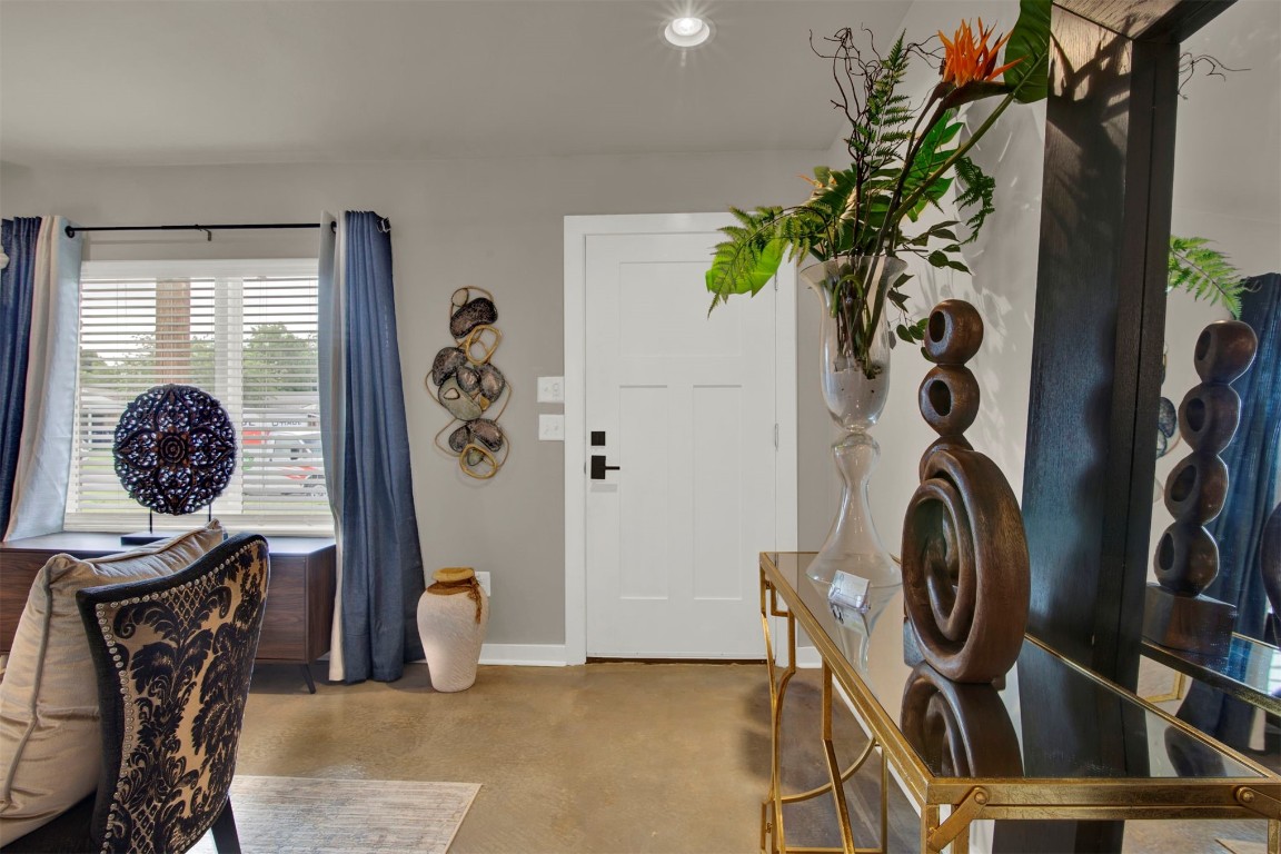 705 NE 38th Street