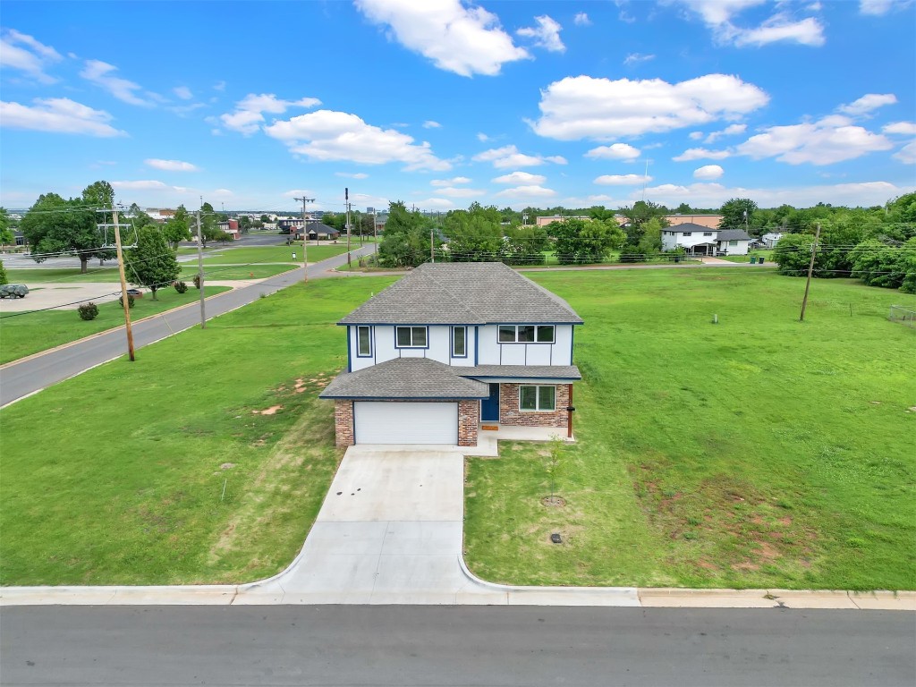 705 NE 38th Street