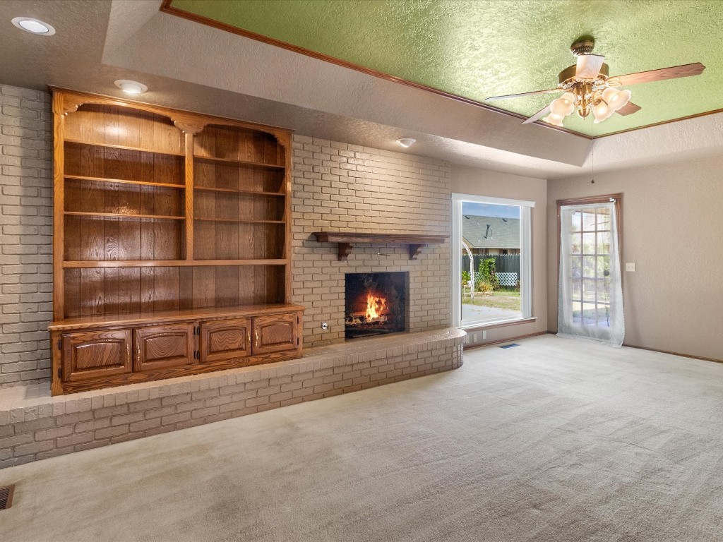 7405 NW 118th Street