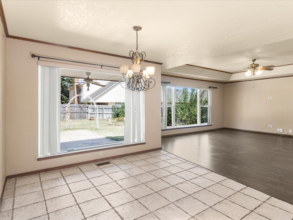 7405 NW 118th Street