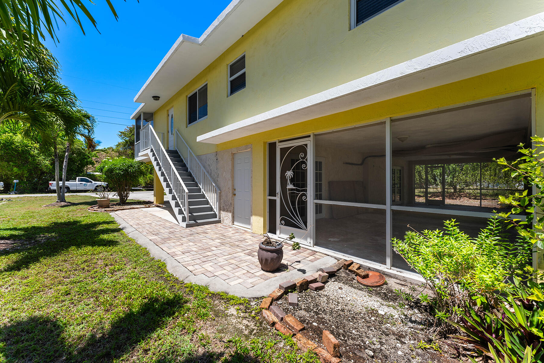 15 N Ocean Drive