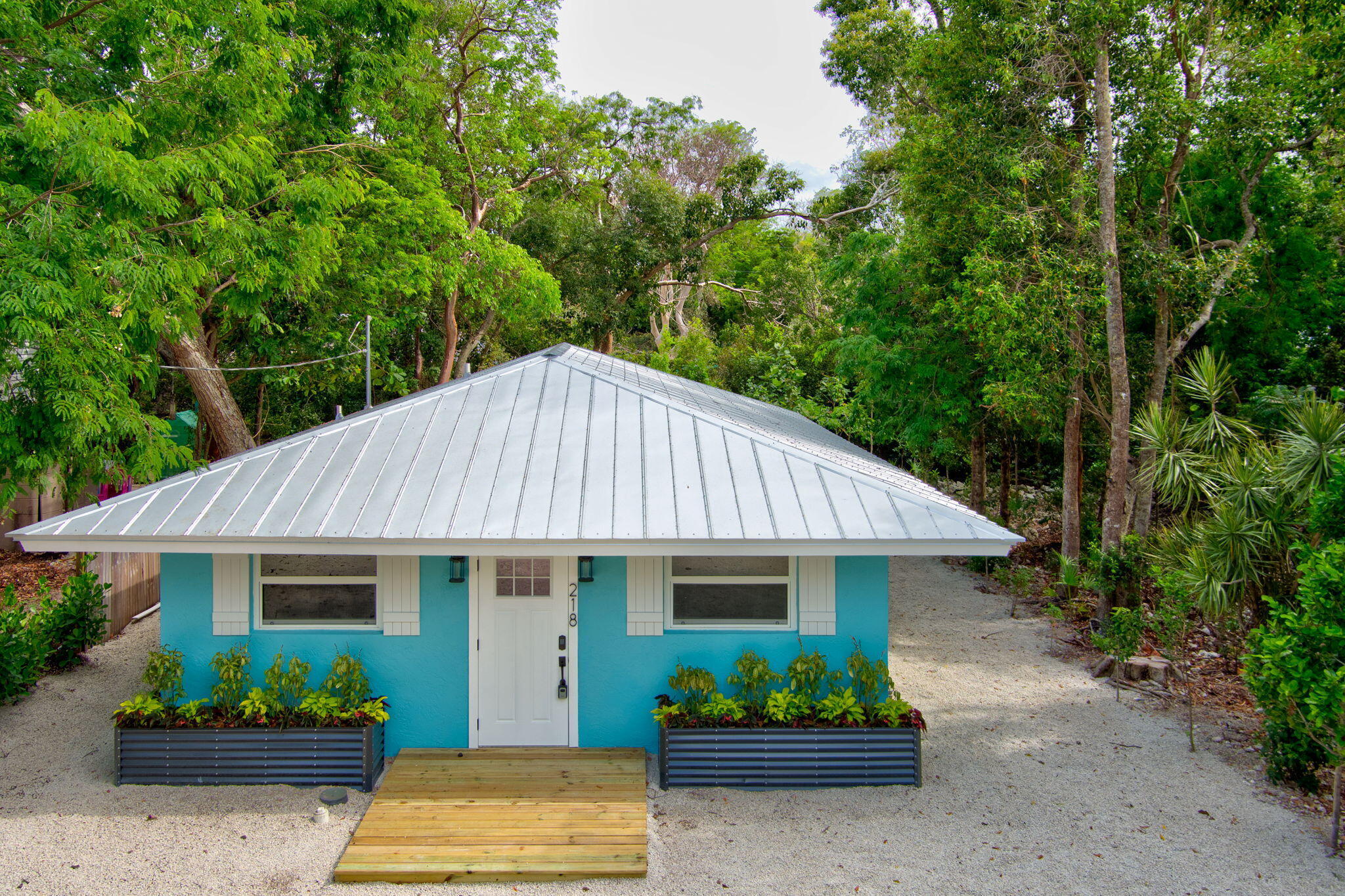 218 Lignumvitae Drive