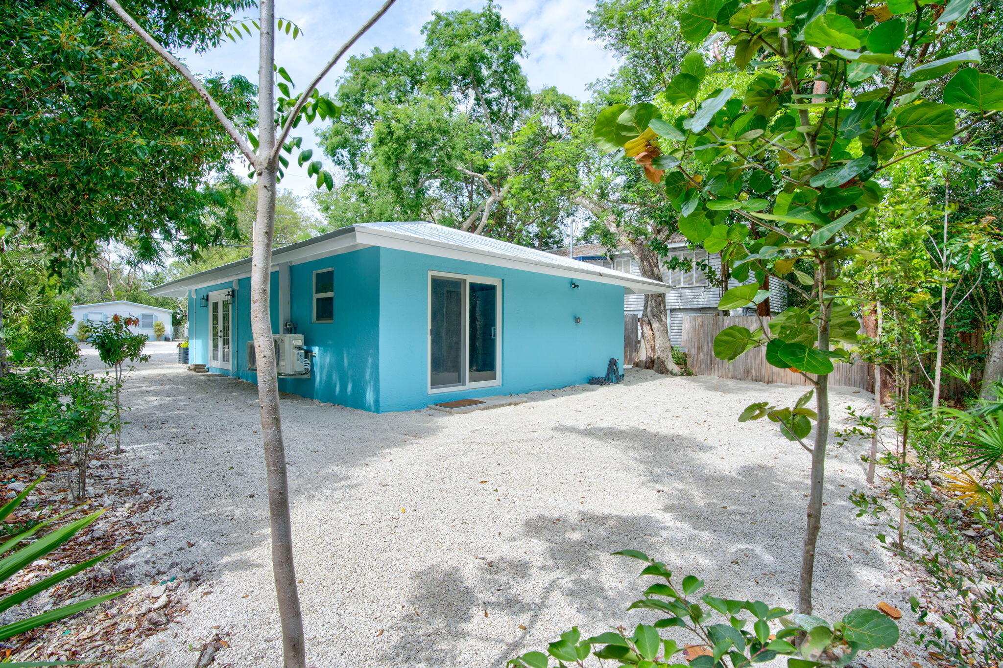218 Lignumvitae Drive