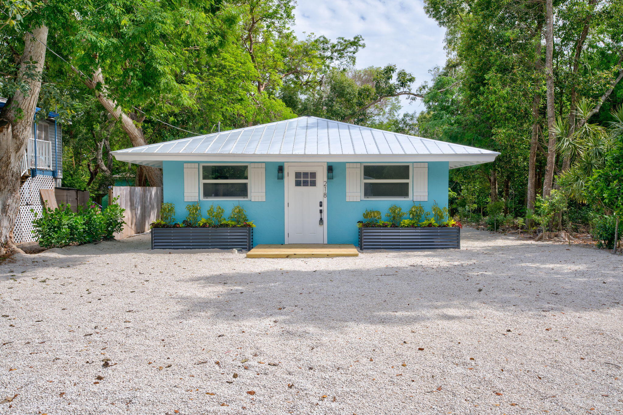 218 Lignumvitae Drive