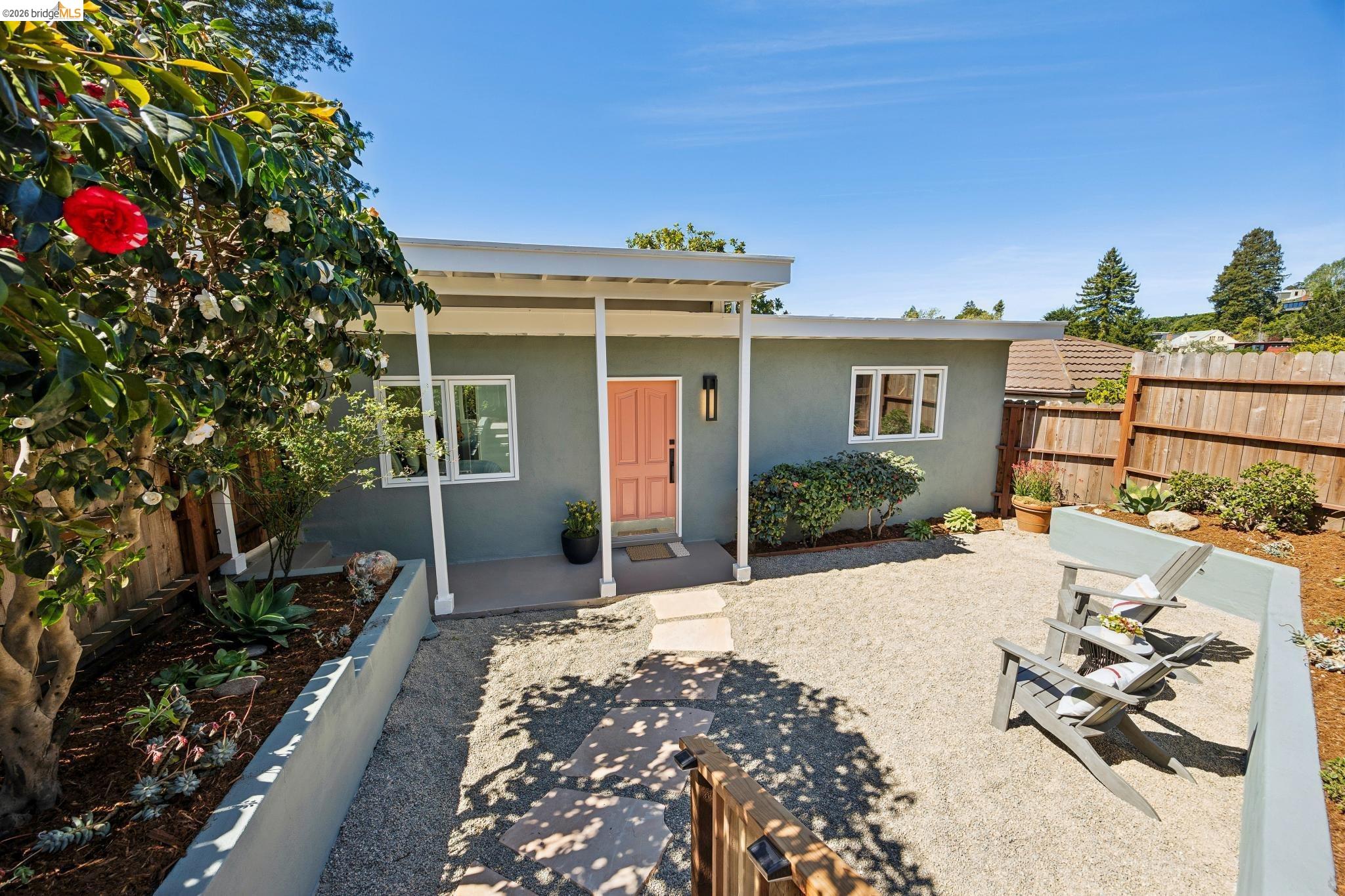 2924 Shasta Rd.