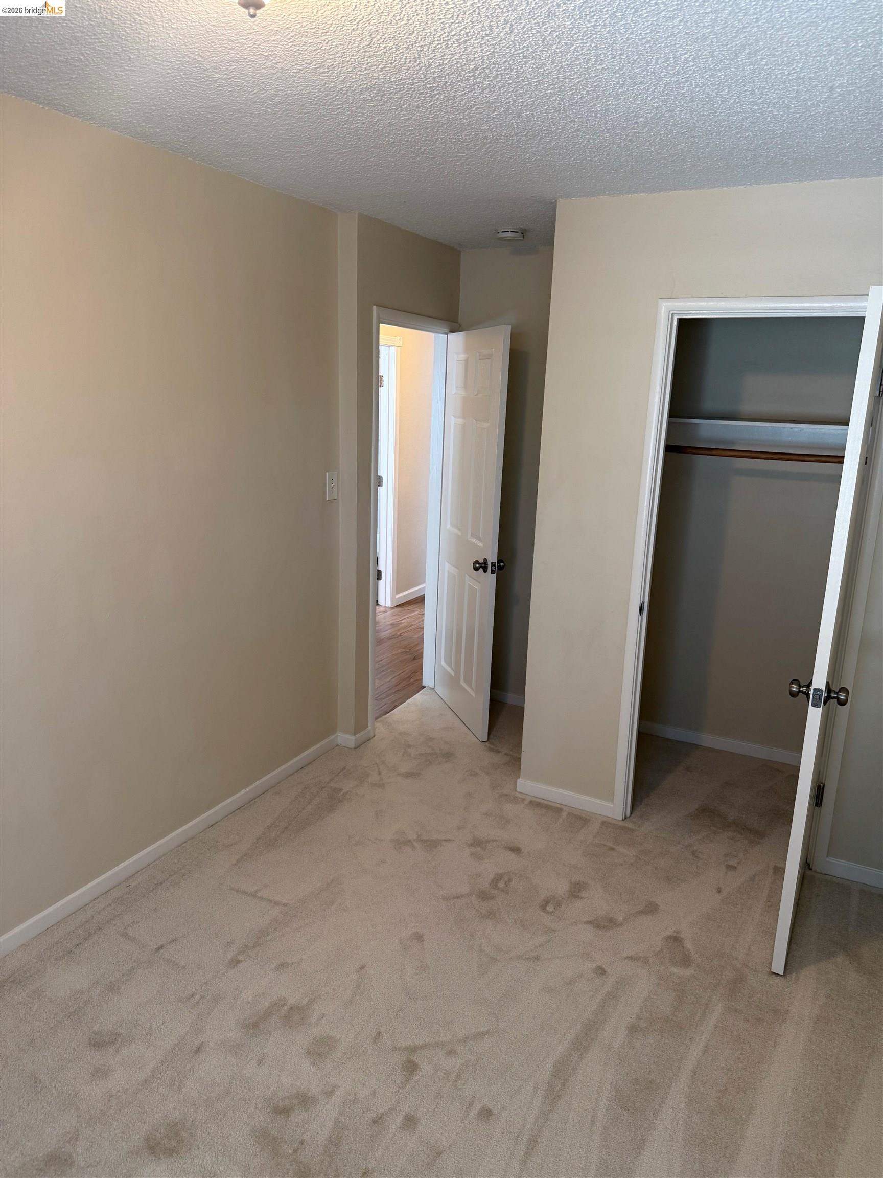 2111 100Th Ave