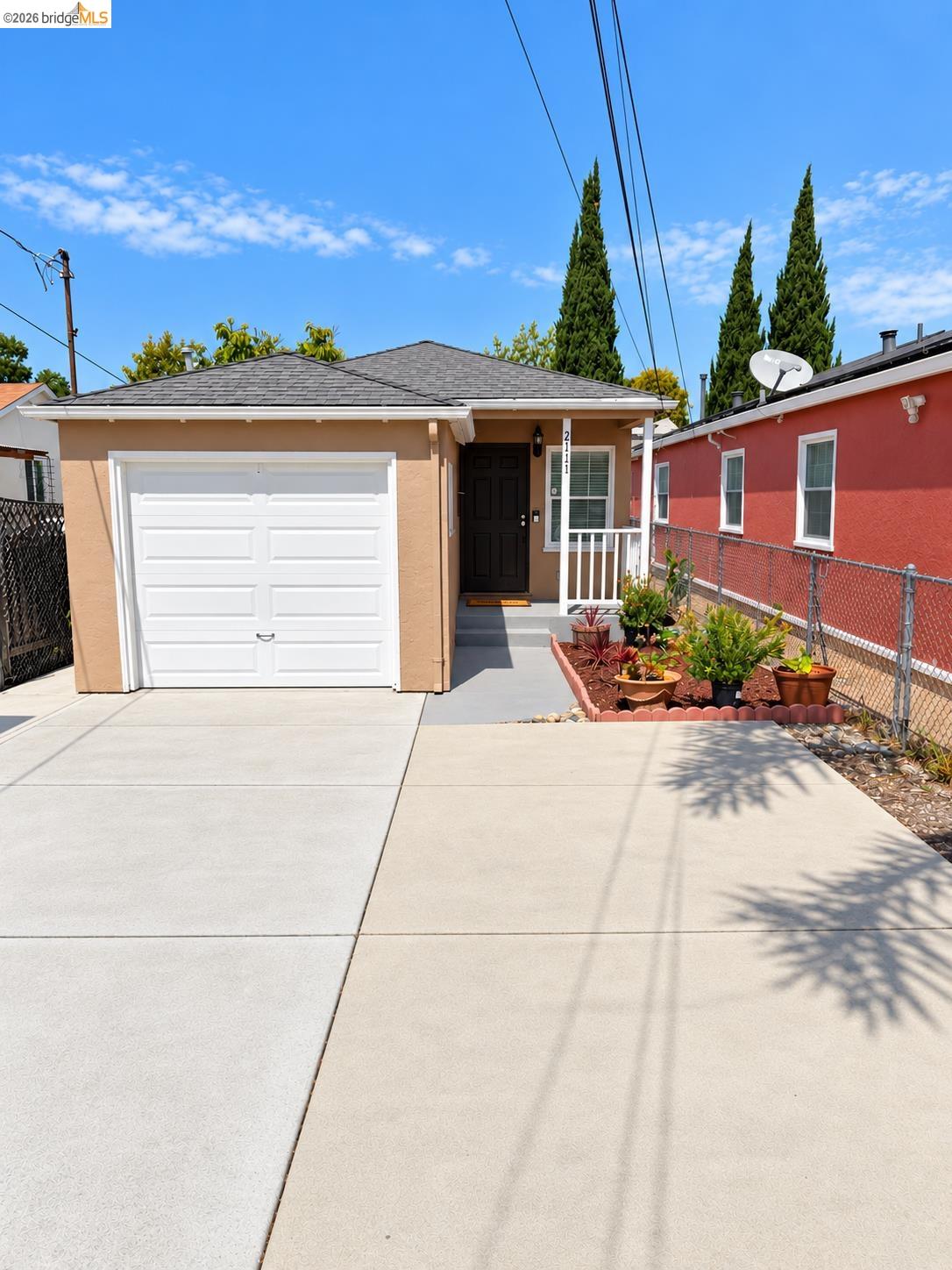 2111 100Th Ave