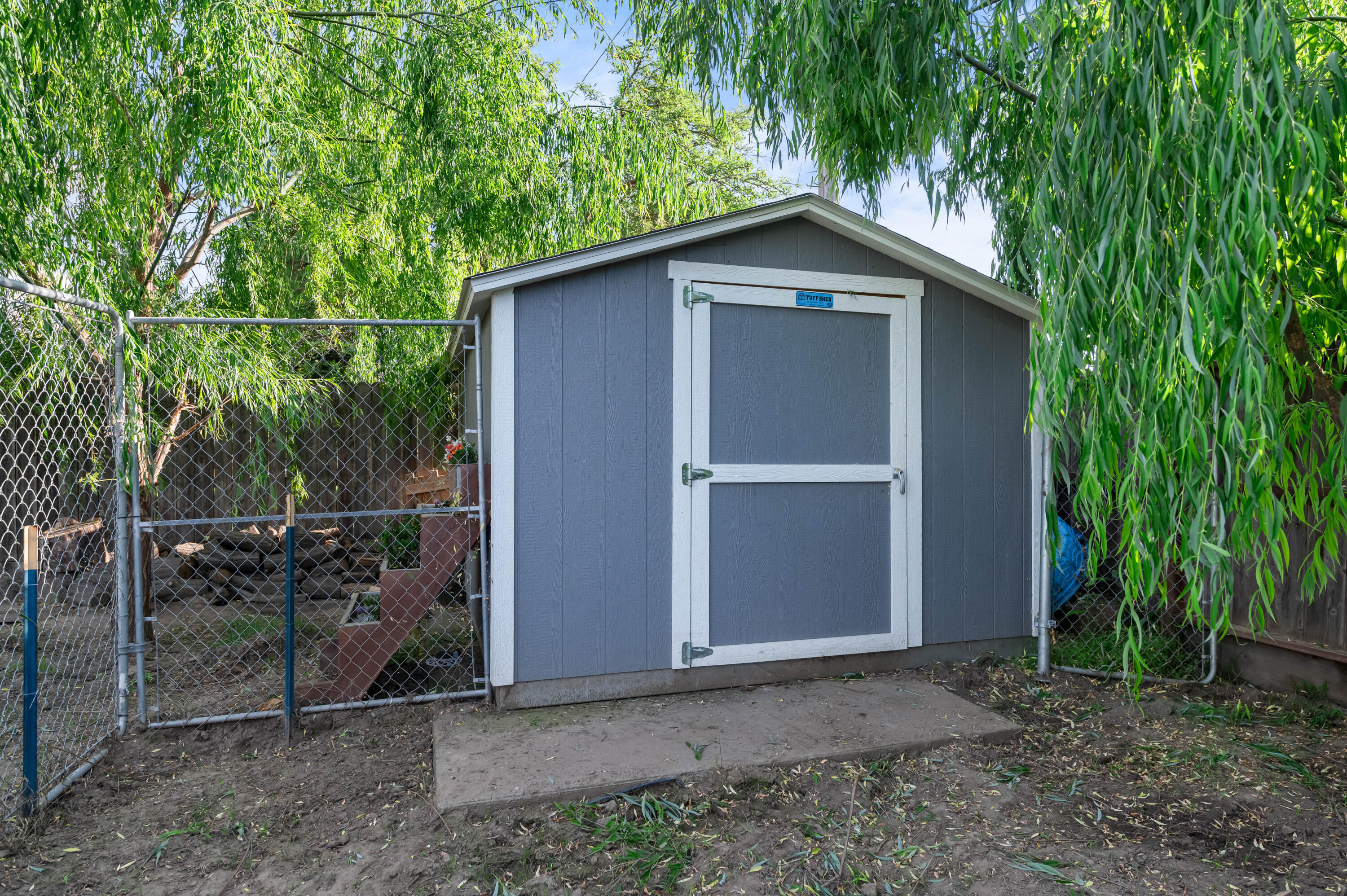 195 E Sandra Avenue