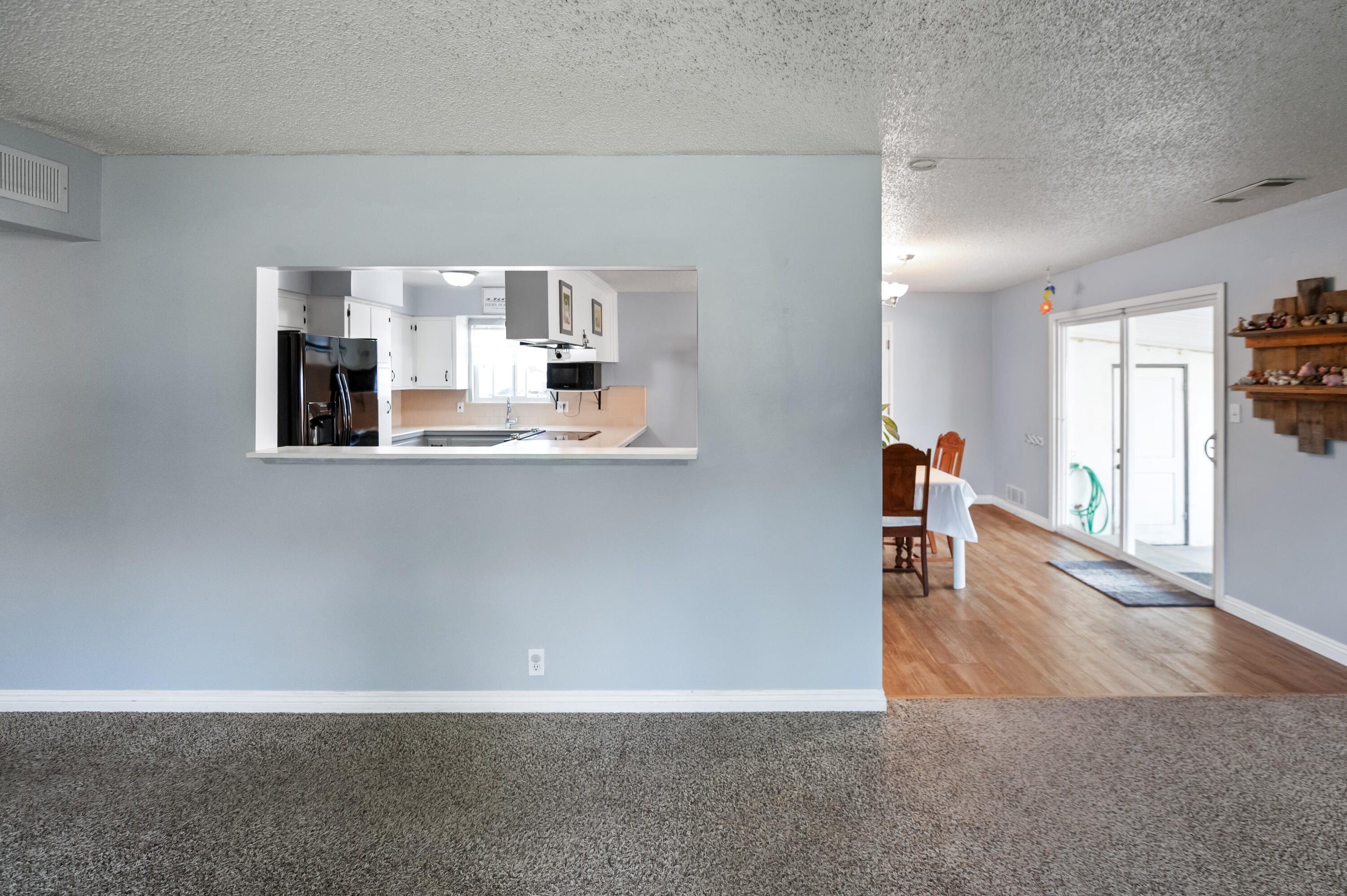 195 E Sandra Avenue