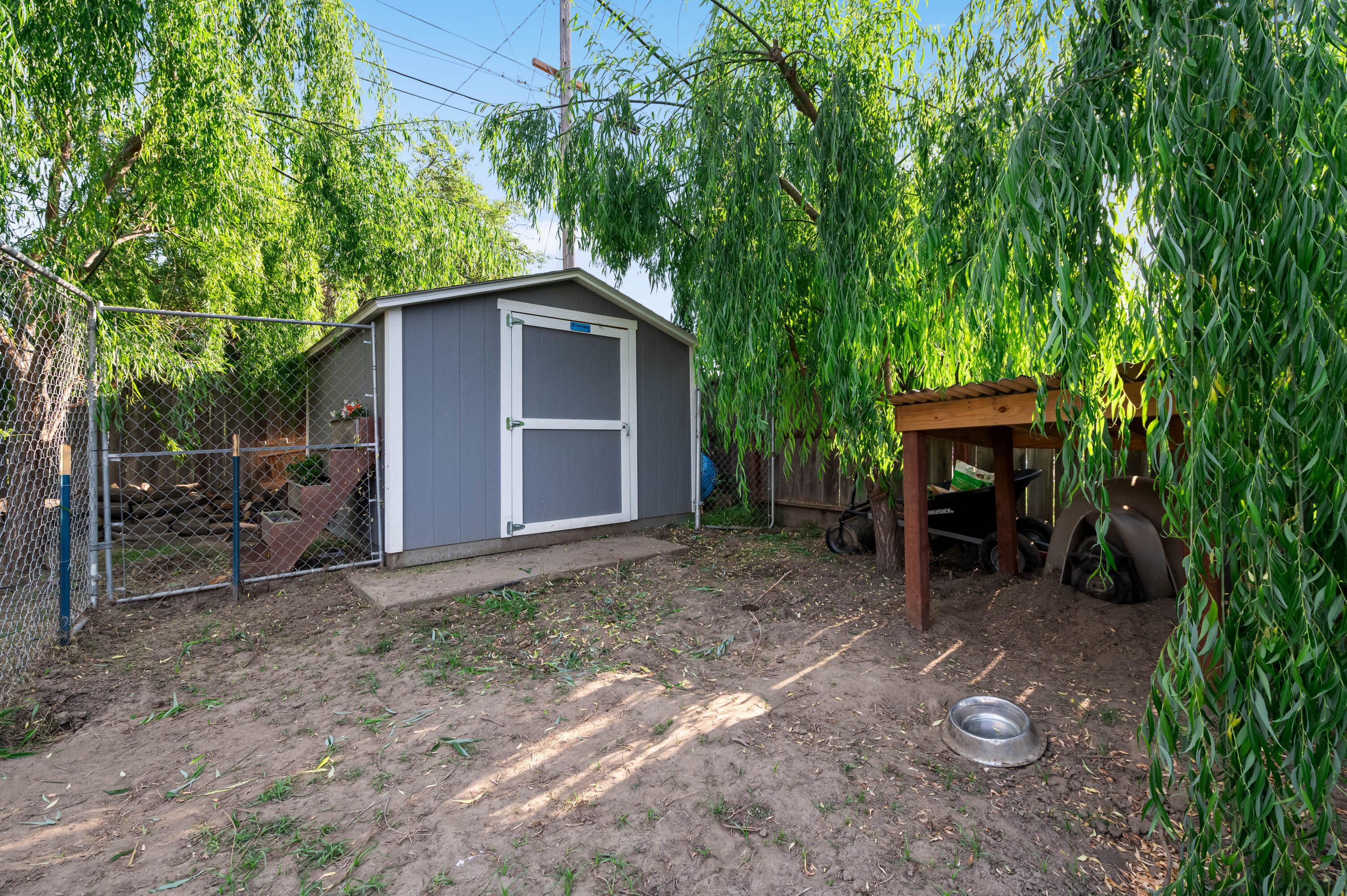 195 E Sandra Avenue