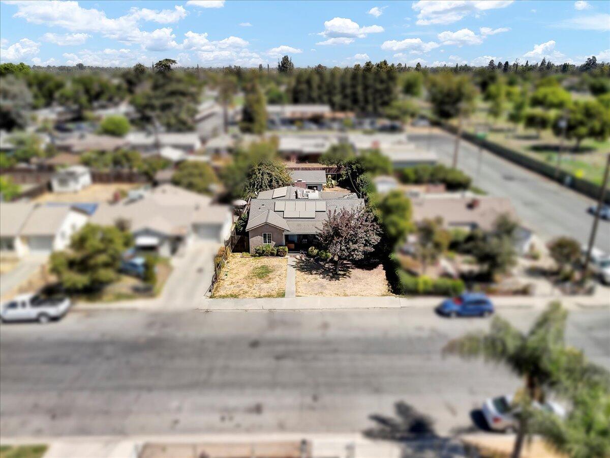 1104 N Park Street