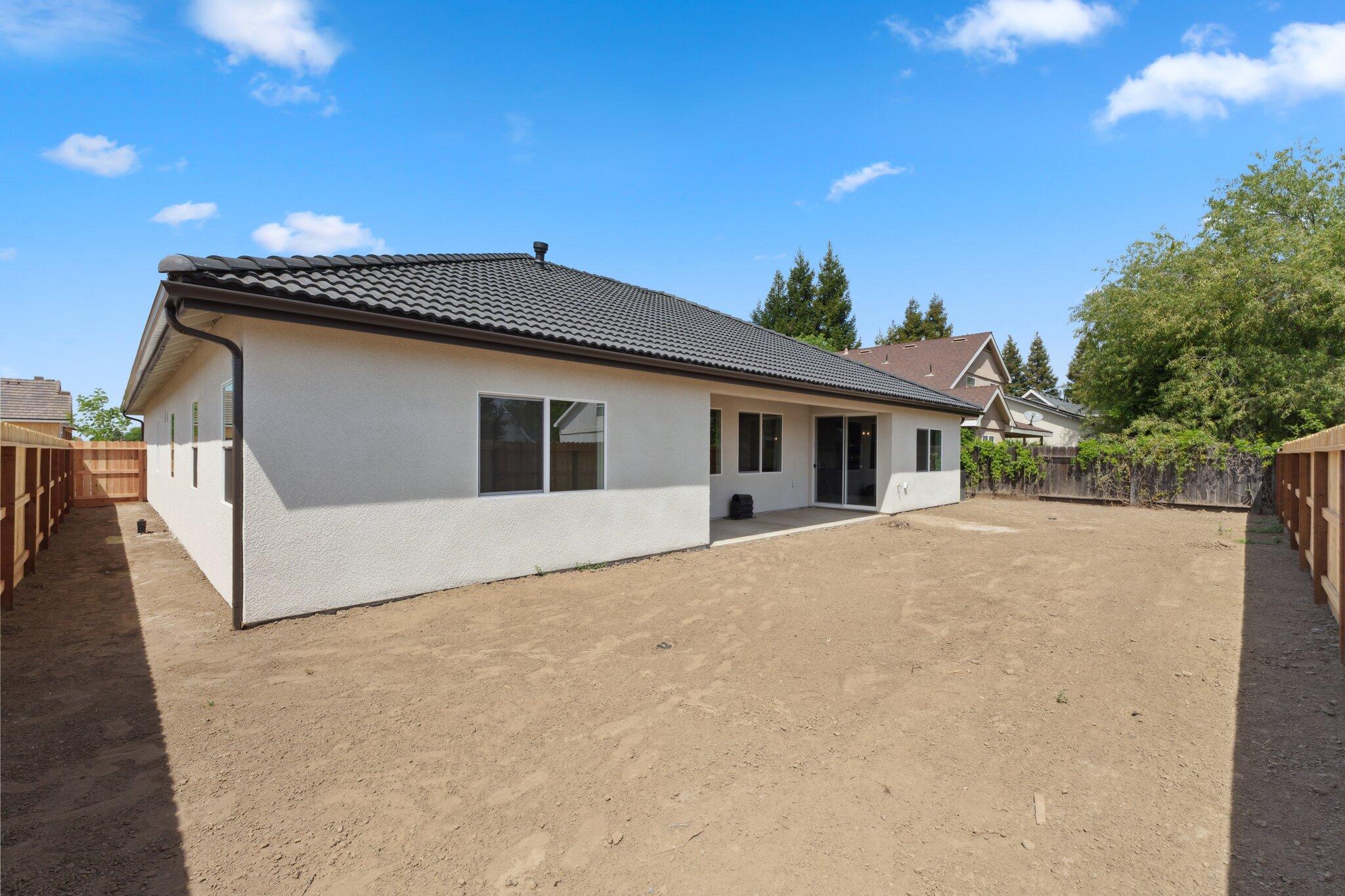 4248 S Chatham Street