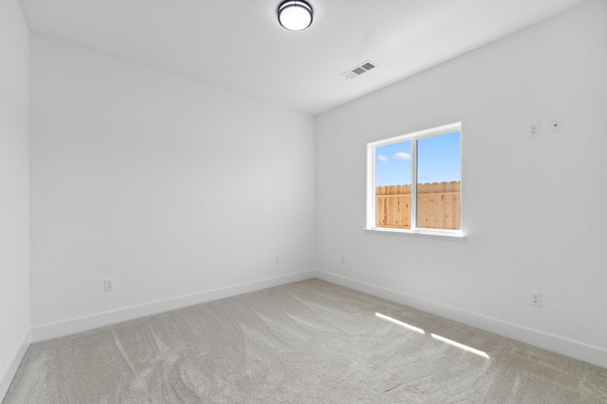 4248 S Chatham Street