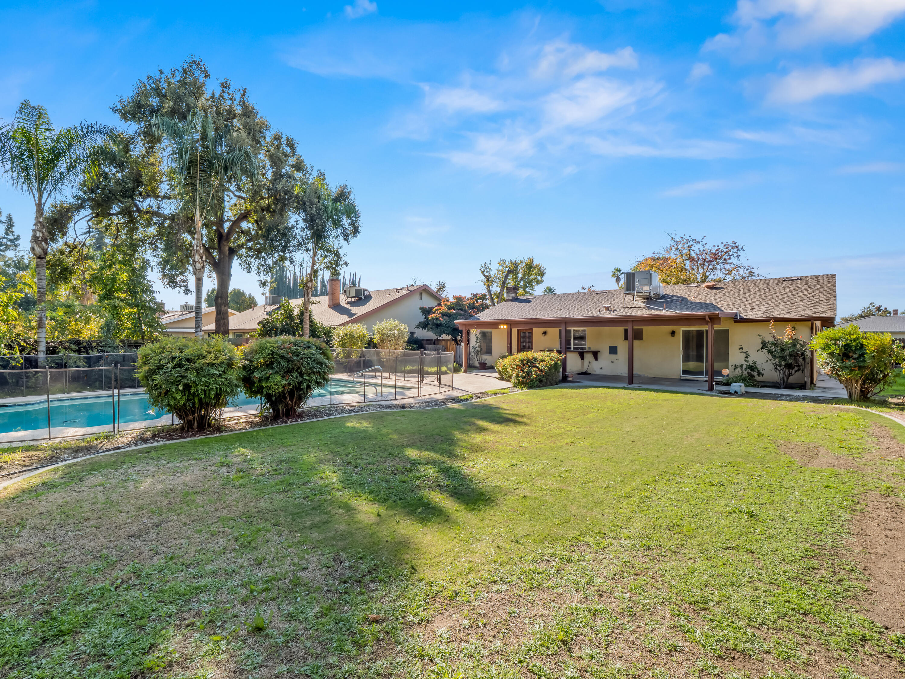 3006 S Vintage Street