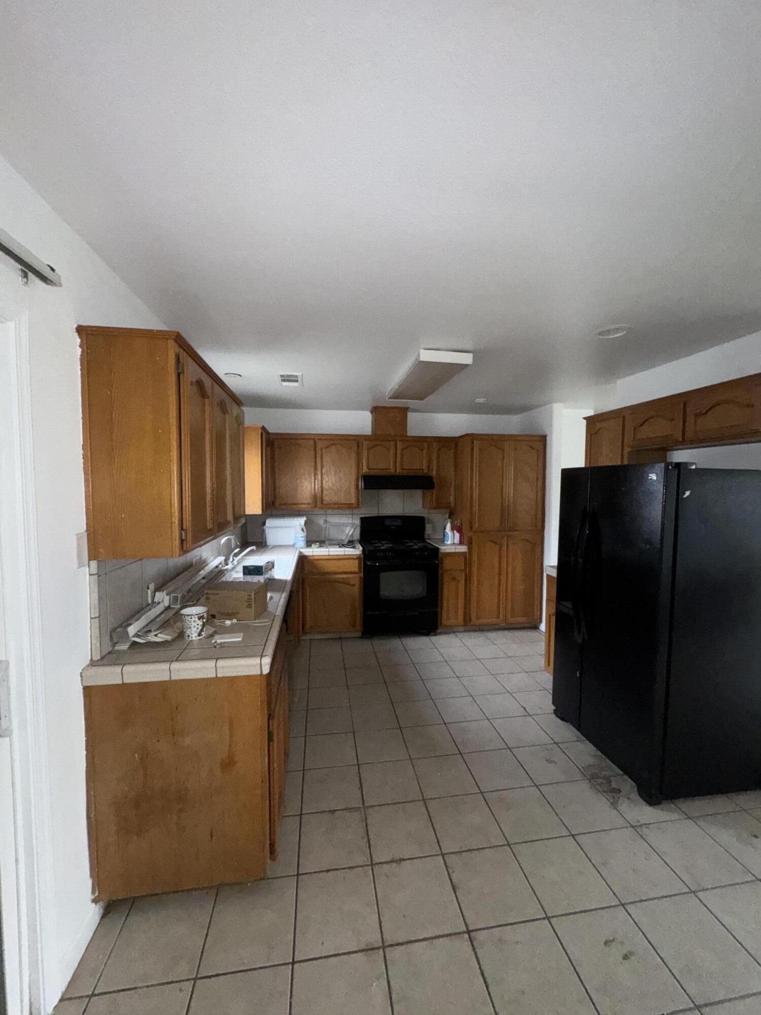 25764 Road 204, 204