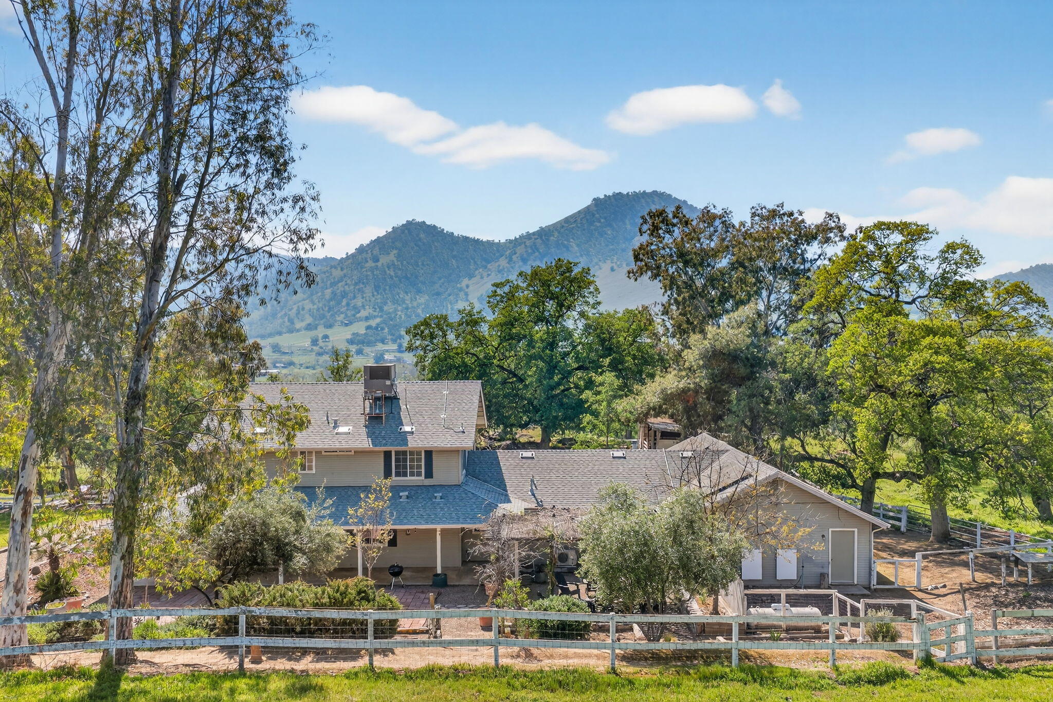 6846 Chaparral Drive