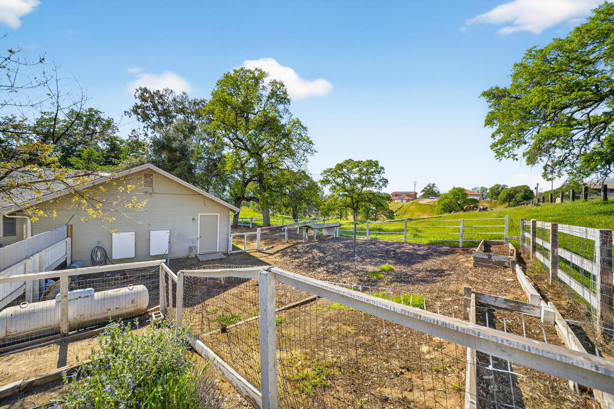 6846 Chaparral Drive