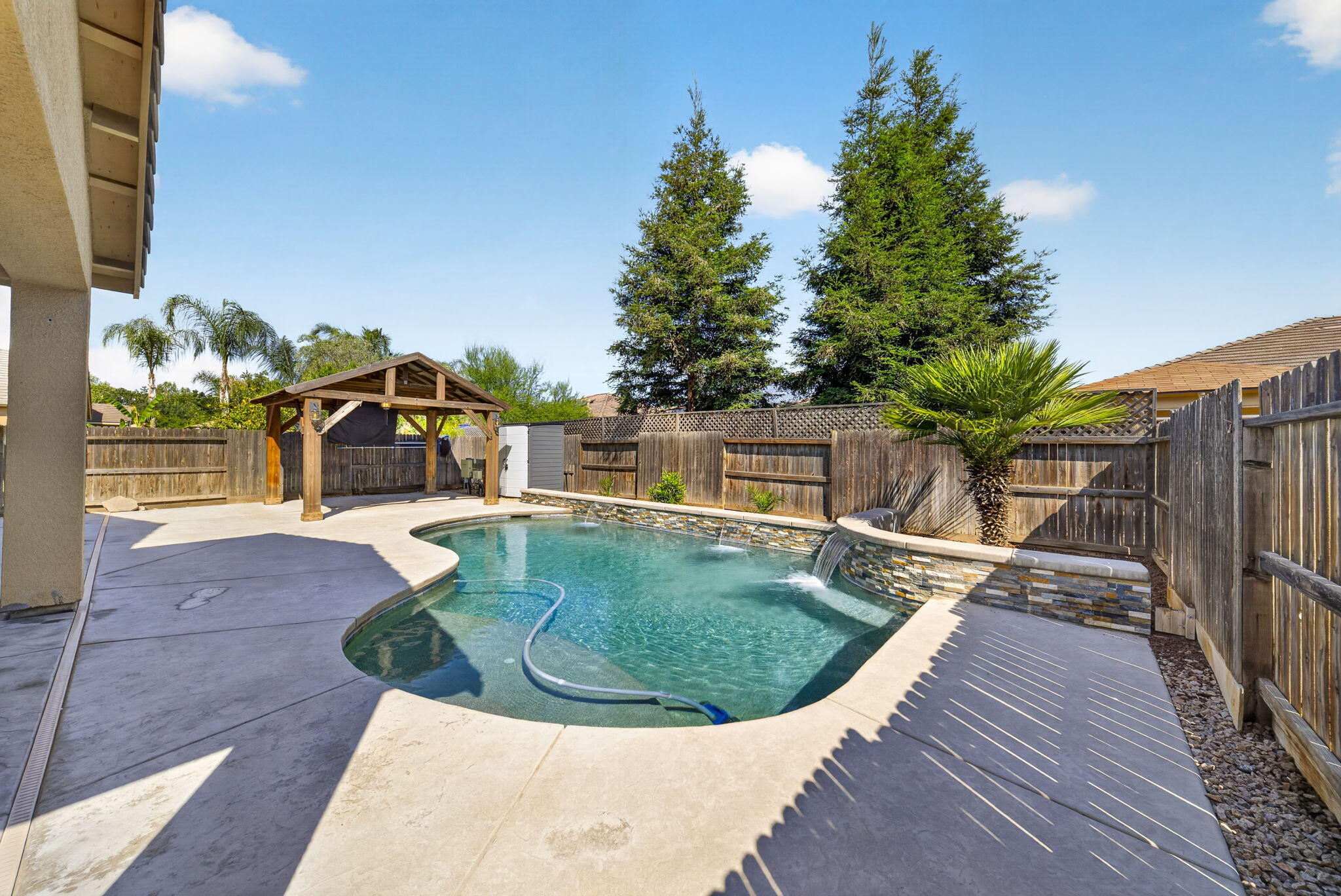 3602 W Sweet