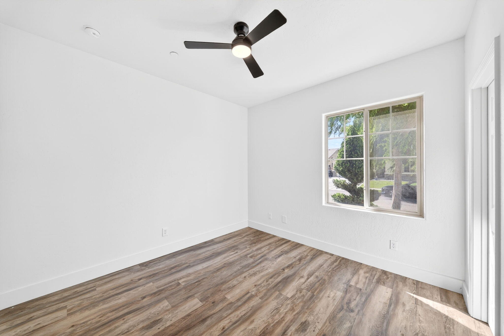 3602 W Sweet