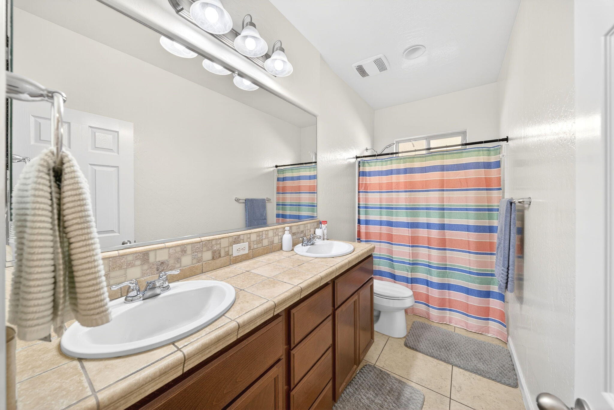 3602 W Sweet