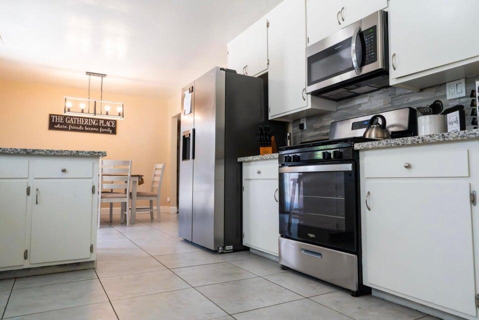 40768 Crystal Drive