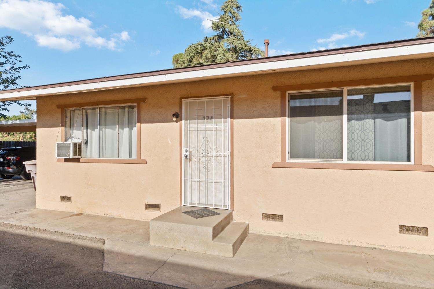 770 W Pleasant Avenue