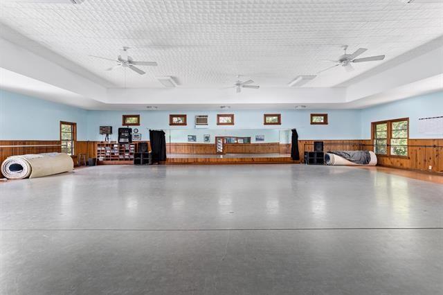 1307 W Cypress Avenue