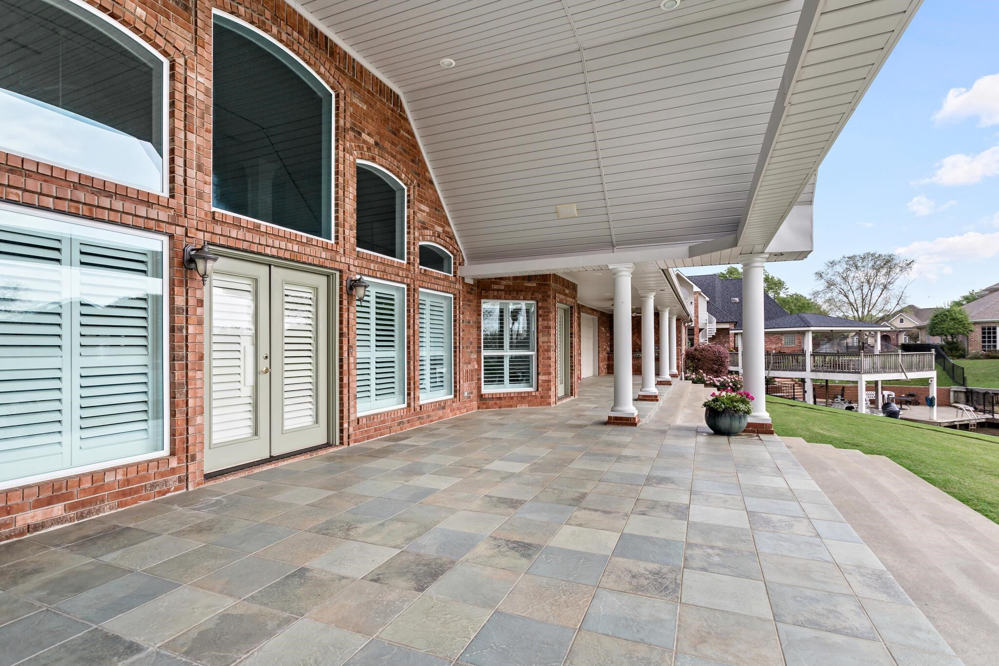 145 Greenhead Point